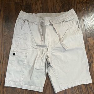 Roots shorts
